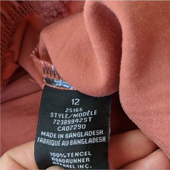 SUKO jeans High rise lightweight tencel rust red shorts size 12 - Picture 3 of 8